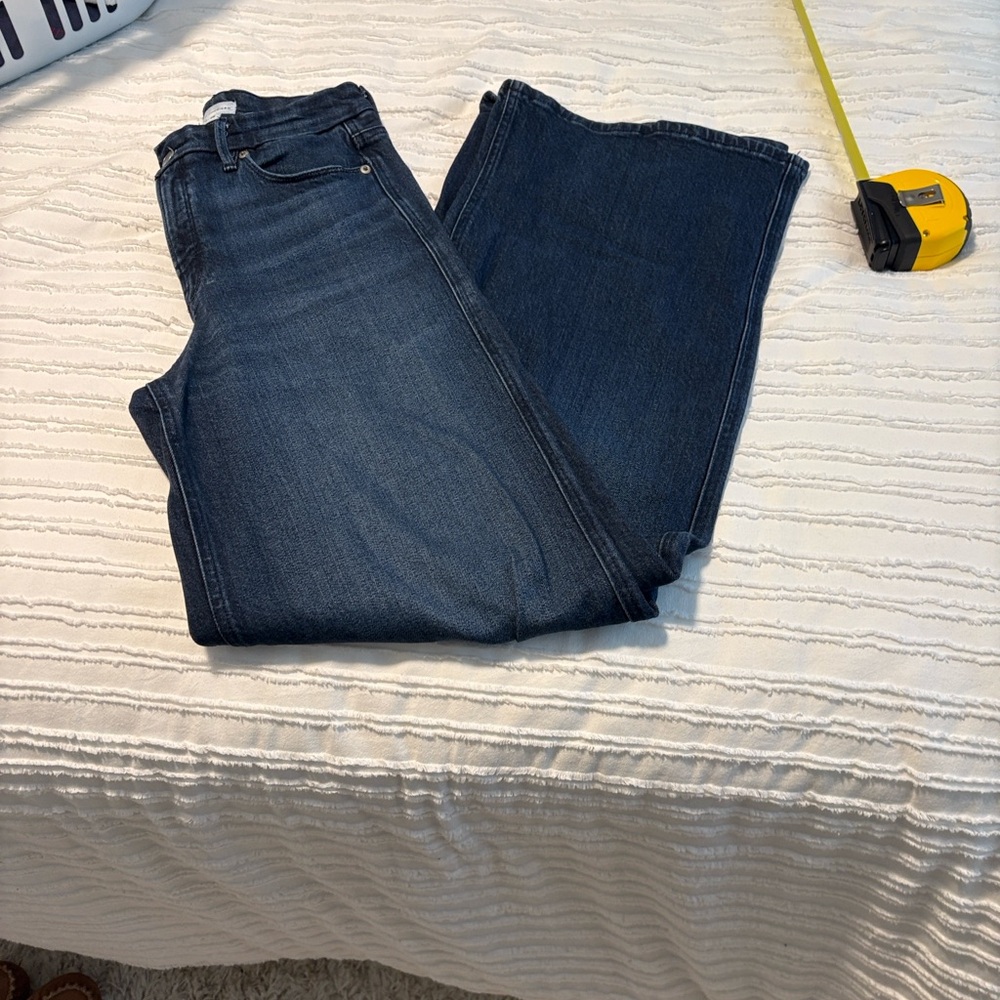 Good American Good Skate Wideleg Women's Jeans - Picture 10 of 10